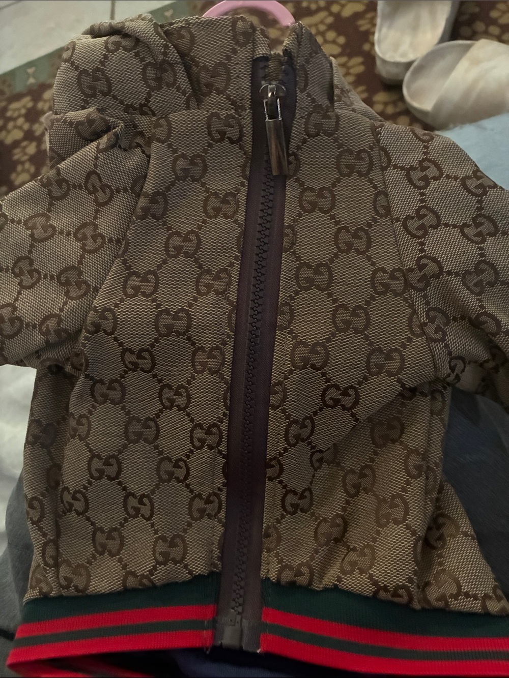 Gucci pe Brown Jacket with Red and Green Accents